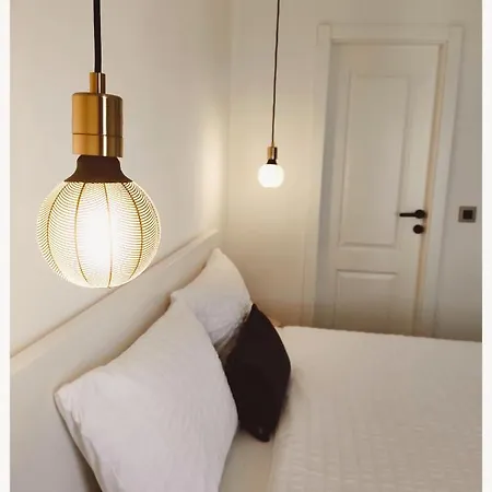 Mina Lux Jelsa Apartment *