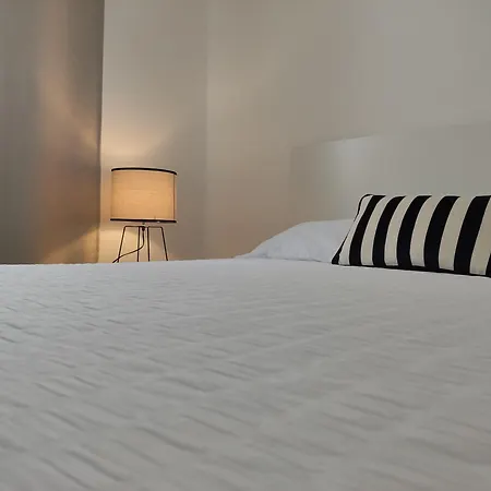 Mina Lux 아파트 젤사